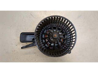 Моторчик печки  Chevrolet Tahoe 2006-2014        