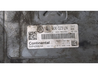 Блок управления двигателем Skoda Fabia 2010-2014