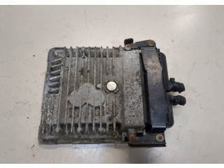Блок управления двигателем  Audi A3 (8PA) 2008-2013     