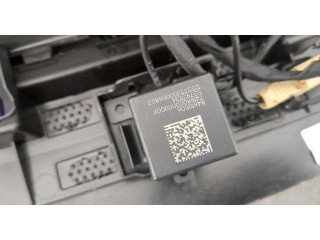 Дисплей бортового компьютера  Buick Envision 2020-2025        