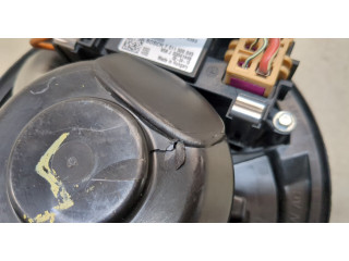 Моторчик печки  Volkswagen Passat CC 2008-2012 3C0907521D, 2468105383    3C0907521D, 2468105383   