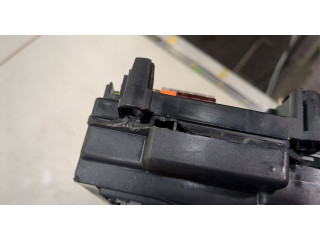 Блок предохранителей  Mercedes C W204 2007-2013           2.1