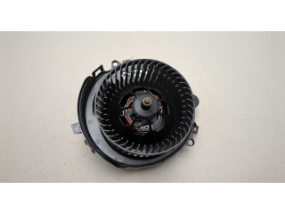 Моторчик печки  Skoda Kodiaq 2016-2025 5Q2819021C    5Q2819021C   