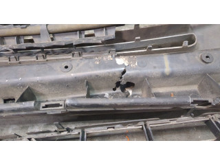 Бампер Volkswagen Touareg 2002-2007 передний