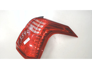 Задний фонарь        Peugeot 5008 2009-2016 