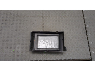 Крышка блока предохранителей  Chevrolet Tahoe 2006-2014         