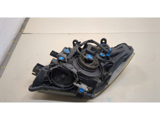 Фара передняя Nissan Pathfinder 2004-2014 правая