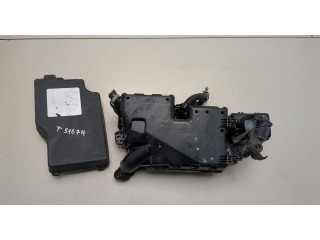 Блок предохранителей Mazda 3 (BL) 2009-2013