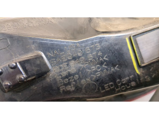 Задний фонарь