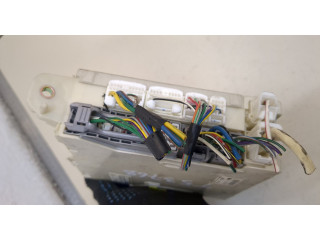 Блок предохранителей Lexus GS 2005-2012 8273030281