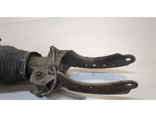 Стойка амортизатора Porsche Cayenne 2002-2010