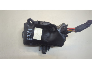 Блок предохранителей Volkswagen Jetta 7 2018-2025