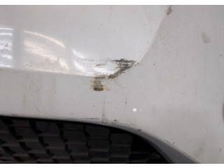 Решетка радиатора  Volkswagen Tiguan 2011-2018          5N0853651H