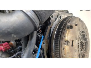 Форсунка топливная  Skoda SuperB 2015-    04L130277AC     