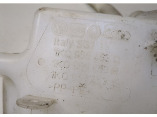 Бачок омывателя  Skoda Octavia (A5) 2004-2008 1K0955453Q     