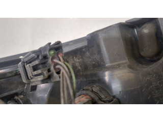 Задний фонарь