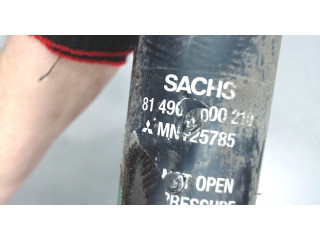 Стойка амортизатора  Mitsubishi Colt 2008-2012 MR594131    1.1  бензин