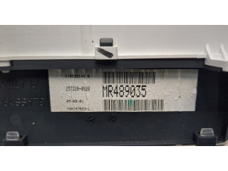 Панель приборов  Mitsubishi Space Star 1998-2006            