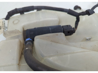 Бачок омывателя Porsche Panamera 2009-2016