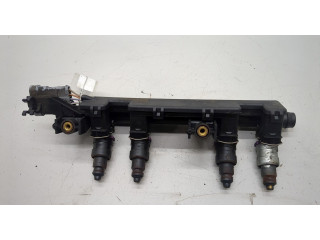 Форсунка топливная Renault Clio 1998-2008 8200603801, 8200465550