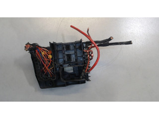 Блок предохранителей Audi Q3 2011-2014 8K50512 2