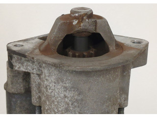 Стартер Volvo S40 2004- 2.4