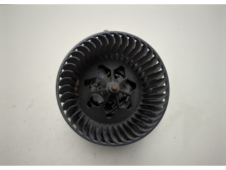 Моторчик печки Skoda Octavia (A5) 2004-2013