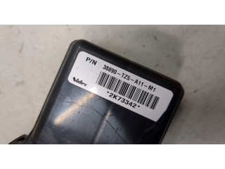 Блок комфорта Acura MDX 2016-2020 38890tz5a11m1