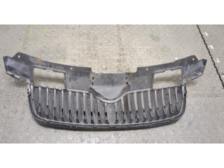 Решетка радиатора  Skoda Fabia 2007-2010          