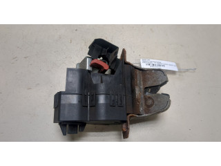 Замок багажника  Mercedes C W203 2000-2007       