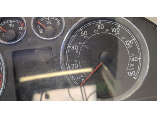 Панель приборов  Volkswagen Passat 5 2000-2005            