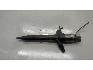 Форсунка топливная Mitsubishi L200 2006-2015 1465A041
