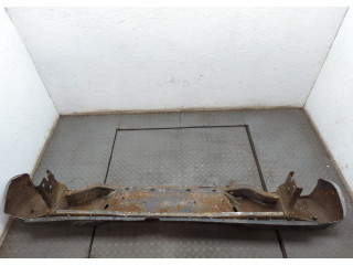 Бампер  Nissan Navara 2004-2015 задний   