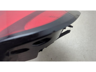 Задний фонарь          