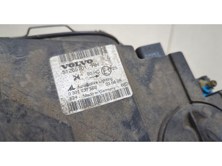 Фара передняя  Volvo V50 2004-2012 правая 