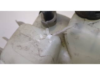 Бачок расширительный  Mercedes C W203 2000-2007 A2035000049   