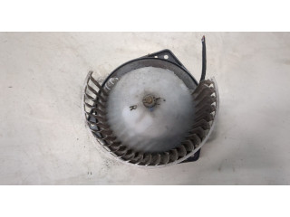 Моторчик печки Mitsubishi L200 2006-2015