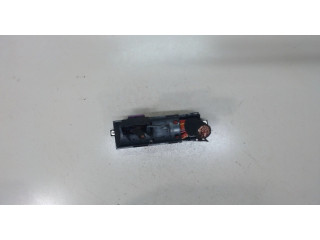 Блок предохранителей Audi Q3 2011-2014 000937615B