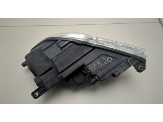 Фара передняя  Volkswagen Tiguan 2007-2011 правая 