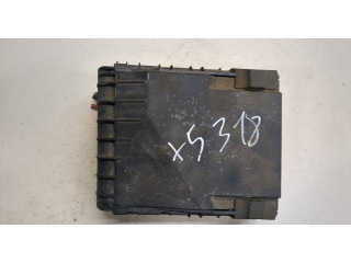 Блок предохранителей  Volkswagen Passat 7 2010-2015 Европа         