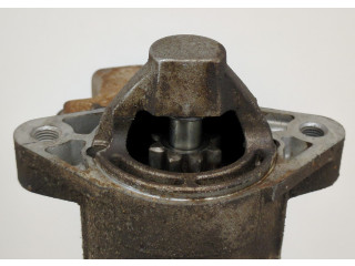 Стартер  Suzuki Grand Vitara 1997-2006 2.5  3110067D10   