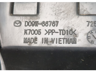 Блок предохранителей Mazda CX-3 2014-2025 D09W66767