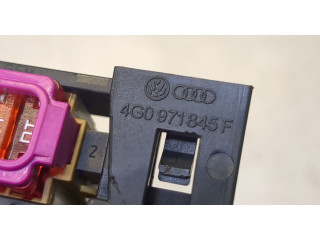 Блок предохранителей Audi A7 2010-2014 8K0941824D