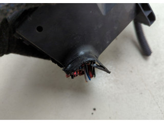 Блок предохранителей  Mitsubishi Carisma         