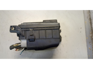 Блок предохранителей  Toyota Corolla E11 1997-2001         