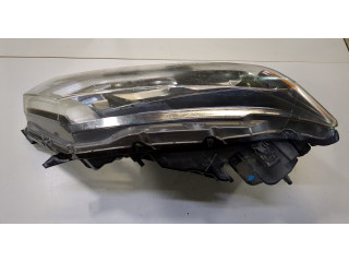 Фара передняя  Nissan Rogue 2014-2020 правая 