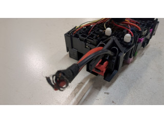 Блок предохранителей  Volkswagen Golf 7 2012-2017           