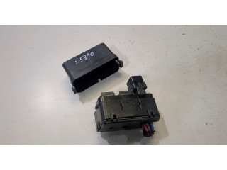 Блок реле Infiniti Q50 2013-2017