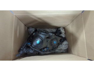 Фара передняя Honda CR-V 2006-2012 правая