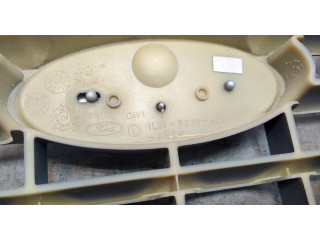 Решетка радиатора  Ford Explorer 2001-2005          